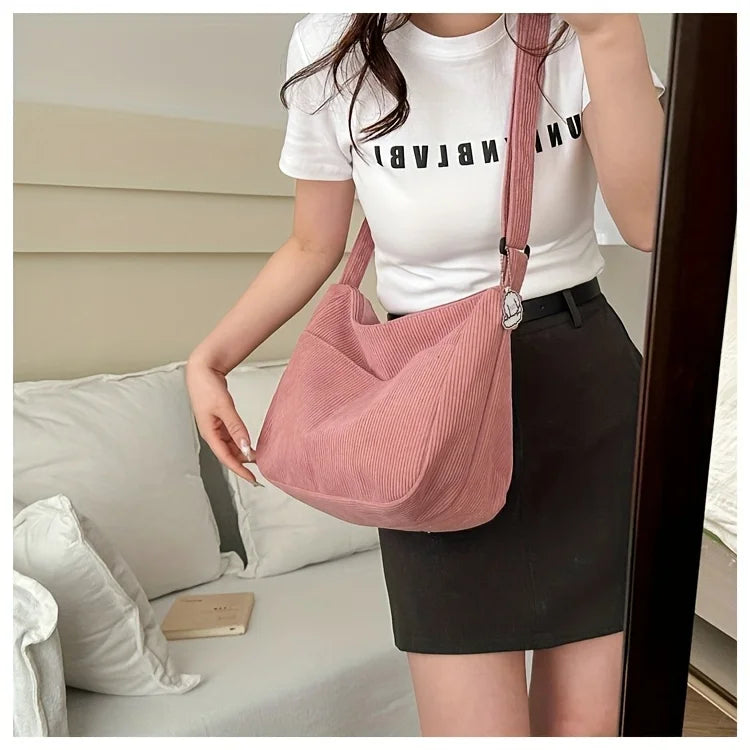 Bolsa de ombro feminina de veludo cotelê, sacola casual listrada de grande capacidade.