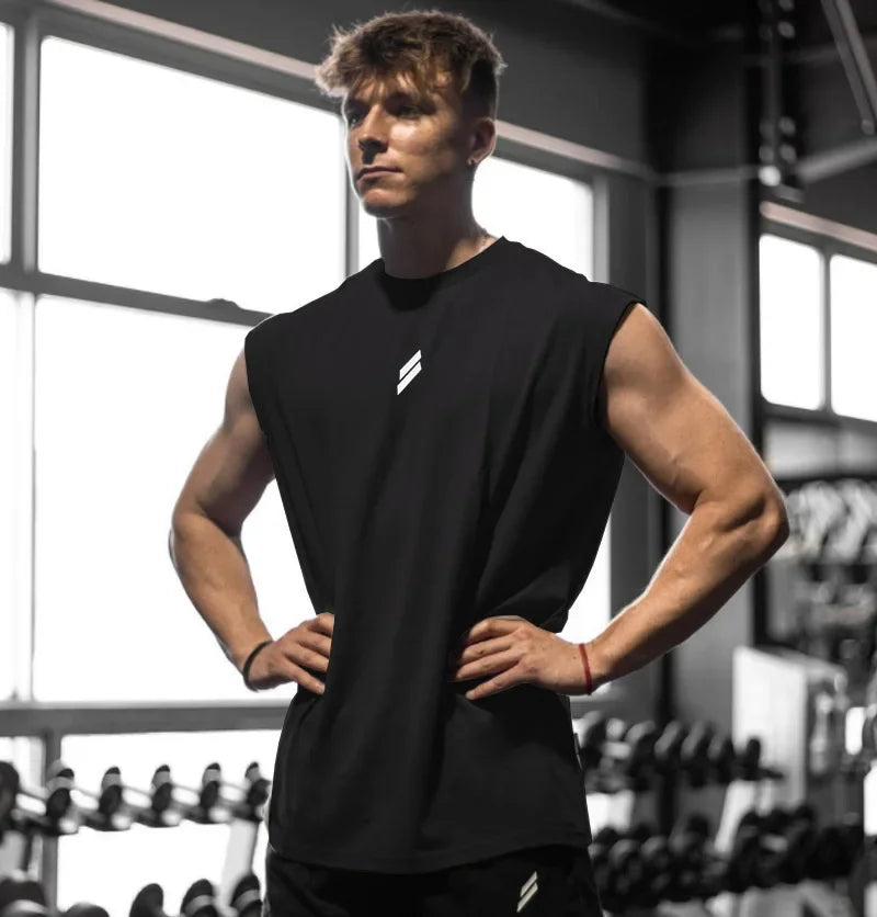 Camiseta sem mangas masculina para treino.