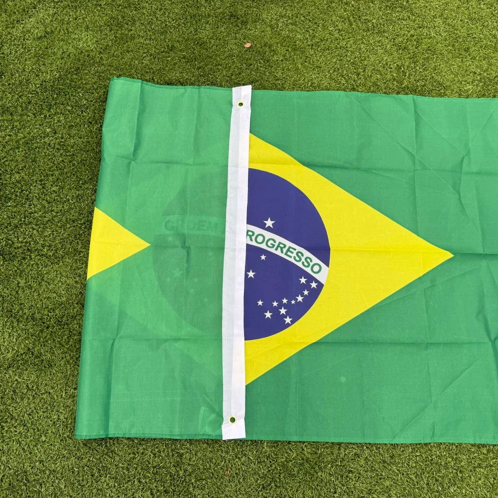 Bandeira do Brasil 150x90cm Grande 3x5 FT em Poliéster com Costura Dupla para Decoração Interna e Externa