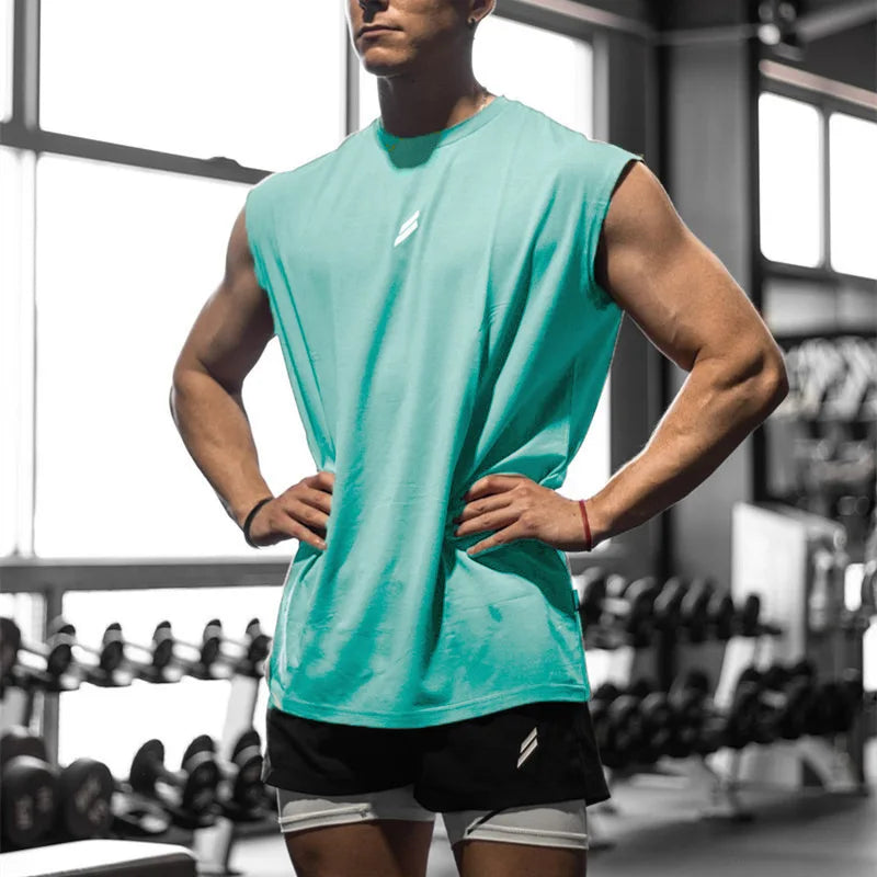 Camiseta sem mangas masculina para treino.
