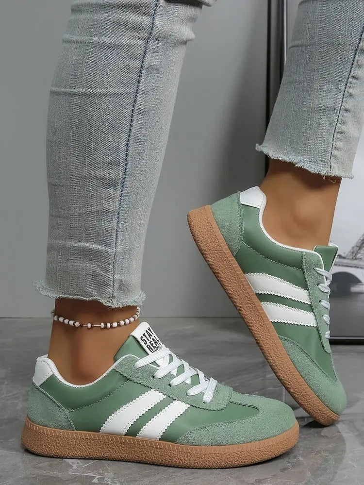 tênis confortável para mulher moda listrado rendas